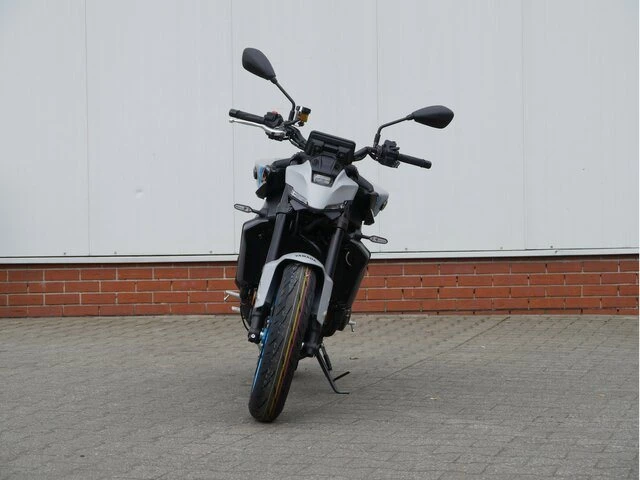 Angebot Yamaha MT-09 Y-AMT Bild 20: Angebot Yamaha MT-09 Y-AMT