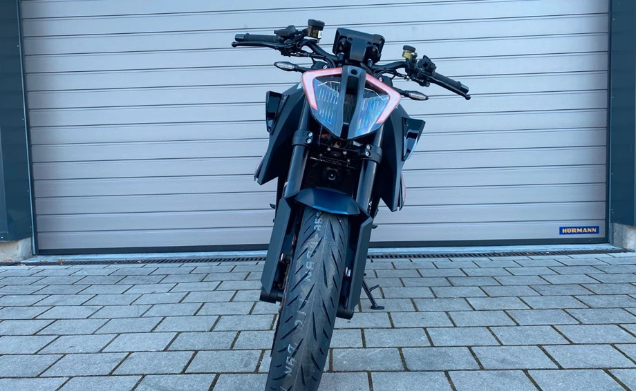 Angebot KTM 1290 Super Duke R EVO Bild 10: Angebot KTM 1290 Super Duke R EVO