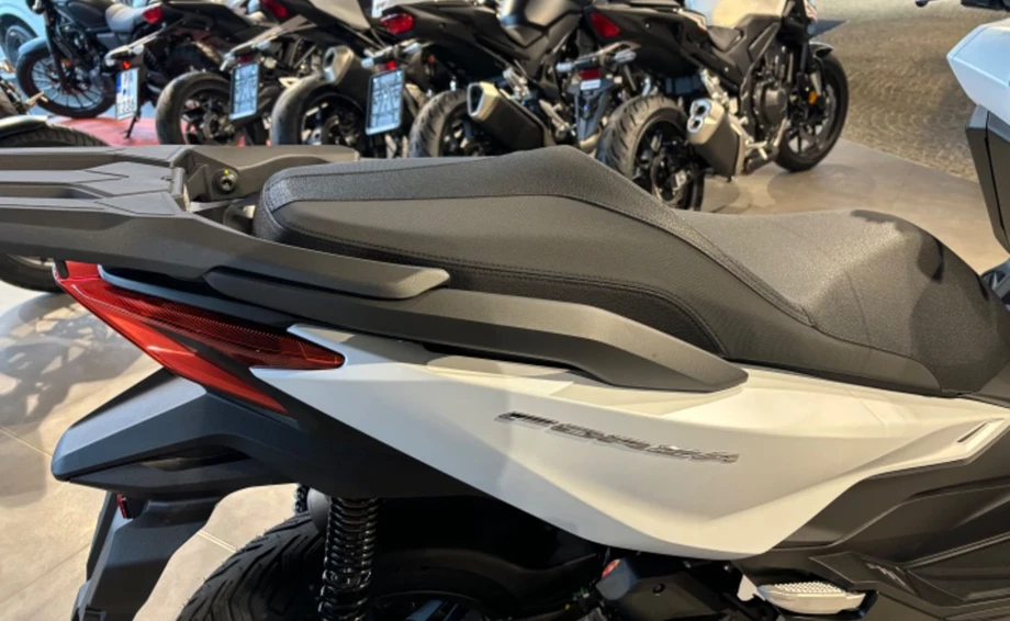 Angebot Honda Forza 125 Bild 9: Angebot Honda Forza 125
