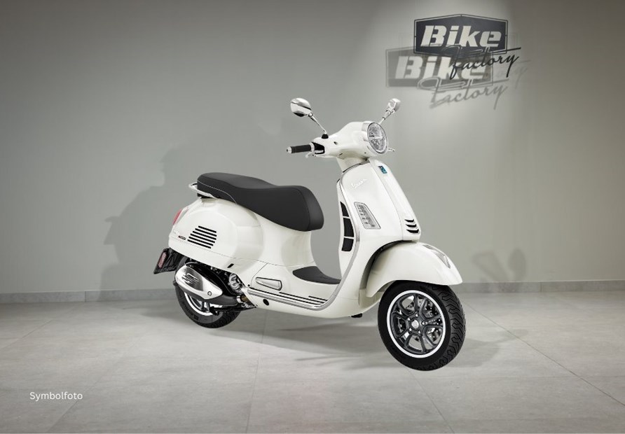 Vespa GTS 125 Super (Bianco Innocente)