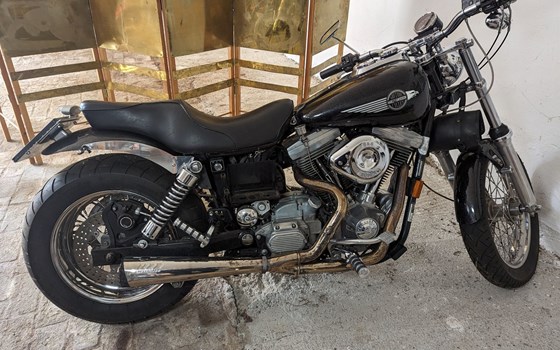 Gebrauchtmotorrad Harley-Davidson Dyna Super Glide FXD - Bild 1 Gebrauchtmotorrad Harley-Davidson Dyna Super Glide FXD - Bild 1