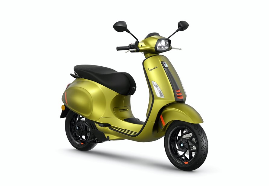 Vespa Sprint S Elettrica 45 (Verde Ambisioso)