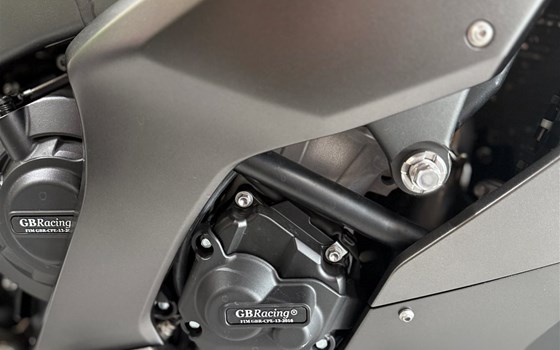 Gebrauchtmotorrad Kawasaki Ninja ZX-10RR - Bild 6