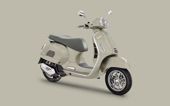 Neufahrzeug Vespa GTS 125 - Bild 3 Neufahrzeug Vespa GTS 125 - Bild 3