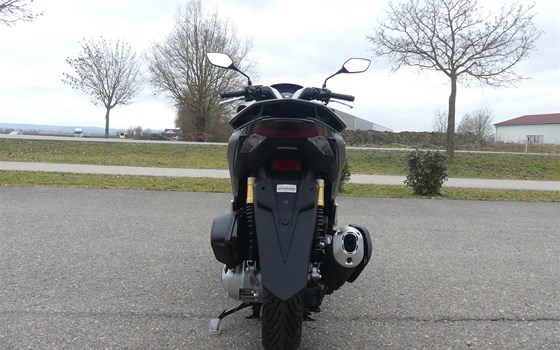 Gebrauchtmotorrad Honda PCX125 DX - Bild 7