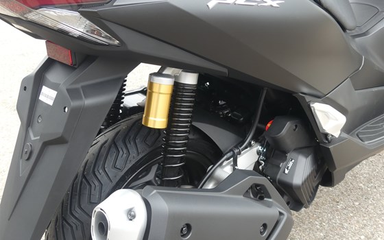 Gebrauchtmotorrad Honda PCX125 DX - Bild 10