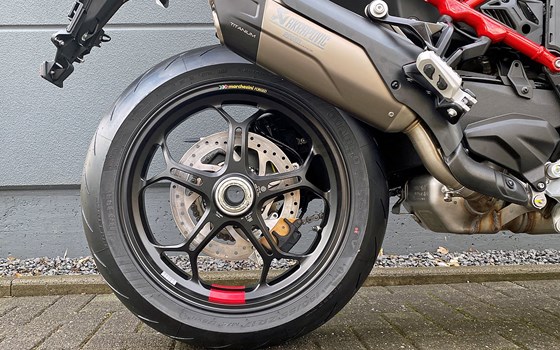 Neufahrzeug Ducati Multistrada V4 Pikes Peak - Bild 12