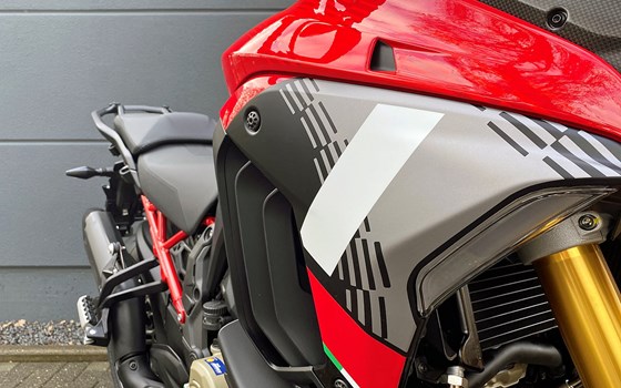 Neufahrzeug Ducati Multistrada V4 Pikes Peak - Bild 10