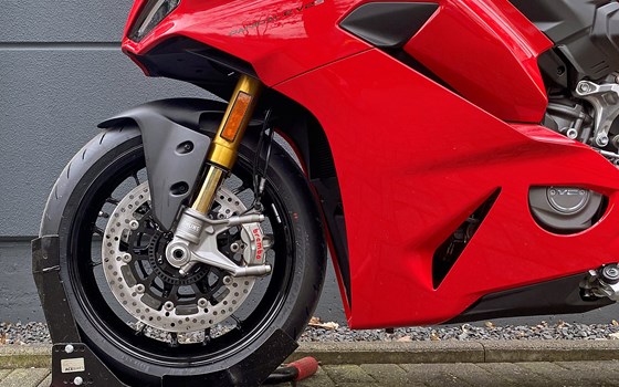 Neufahrzeug Ducati Panigale V2 S - Bild 13