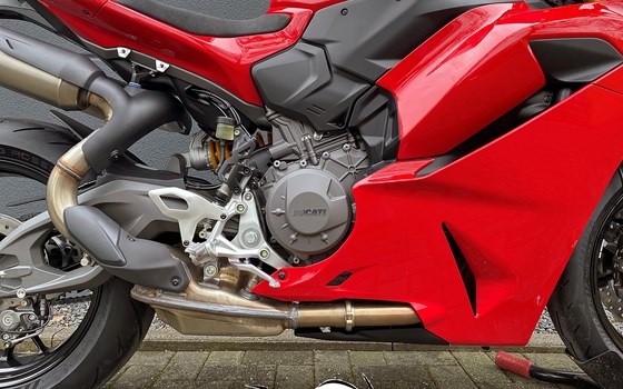 Neufahrzeug Ducati Panigale V2 S - Bild 22