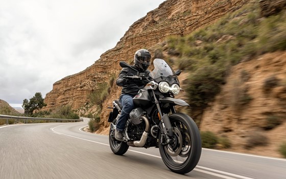 Neufahrzeug Moto Guzzi V85 Strada - Bild 5 Neufahrzeug Moto Guzzi V85 Strada - Bild 5