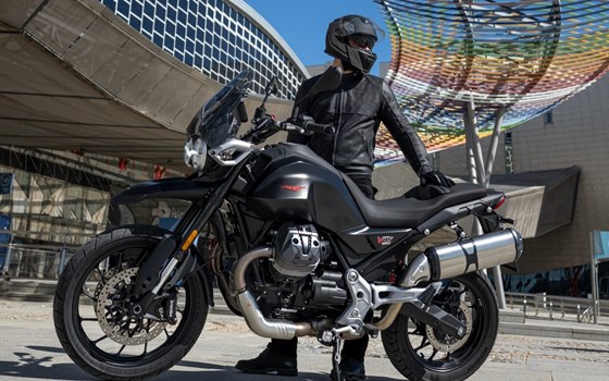 Neufahrzeug Moto Guzzi V85 Strada - Bild 6 Neufahrzeug Moto Guzzi V85 Strada - Bild 6