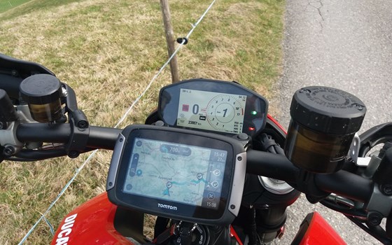 Motorrad Occasion Ducati Hypermotard 950 - Bild 6