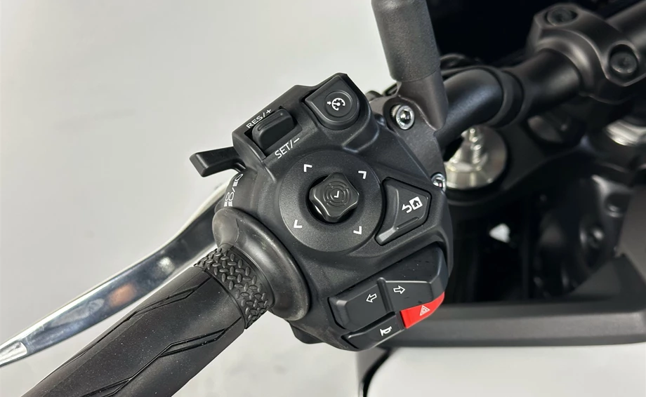 Angebot Yamaha MT-09 Bild 11: Angebot Yamaha MT-09