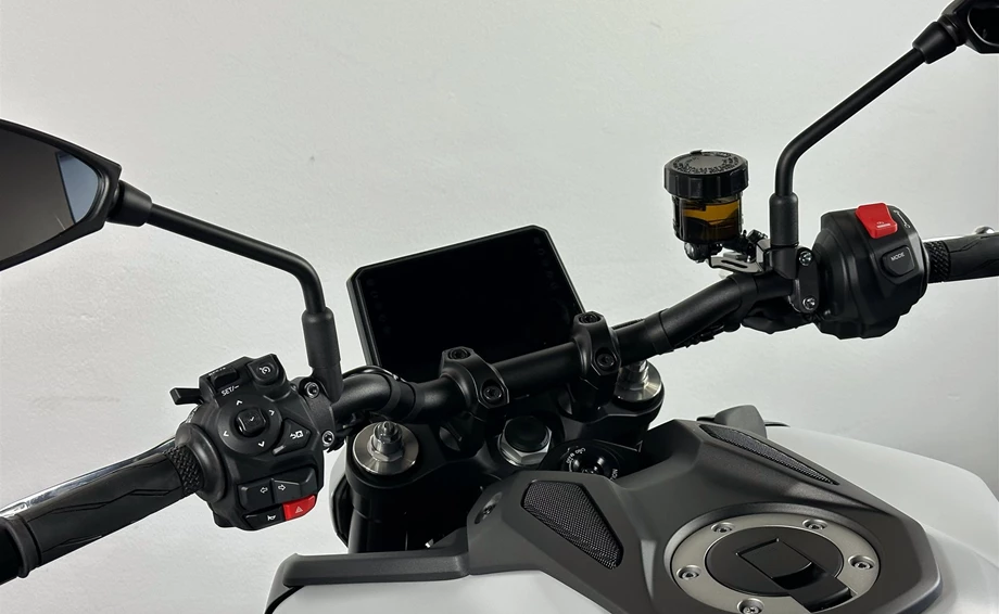 Angebot Yamaha MT-09 Bild 13: Angebot Yamaha MT-09