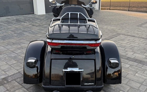 Motorrad Occasion Harley-Davidson Tri Glide Ultra Classic - Bild 5