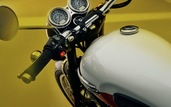 Neufahrzeug Triumph Bonneville T120 - Bild 4