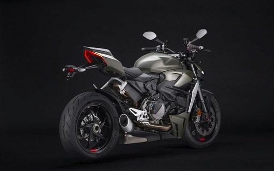 Neufahrzeug Ducati Streetfighter V2 - Bild 3