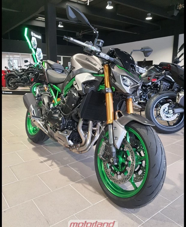 Kawasaki Z900 SE