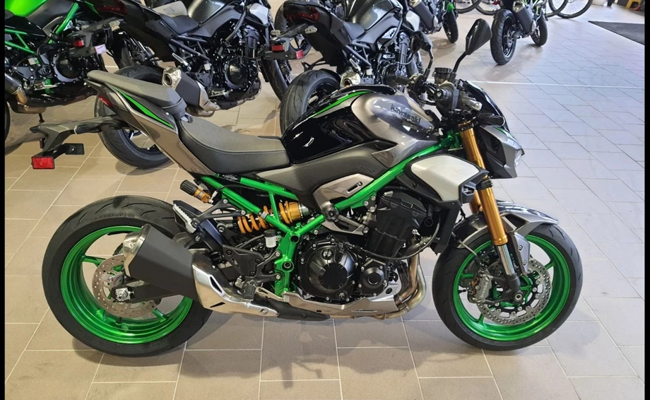 Angebot Kawasaki Z900 SE Bild 3: Angebot Kawasaki Z900 SE