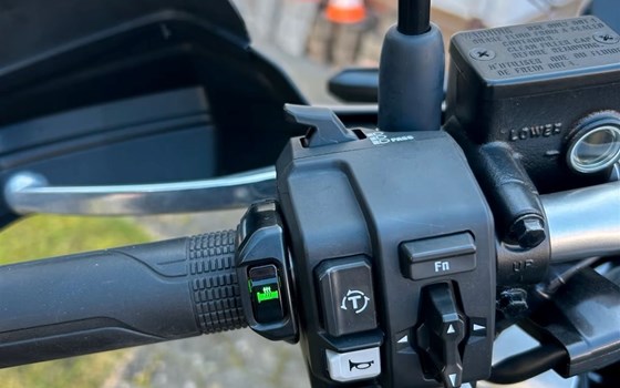 Gebrauchtmotorrad Honda ADV350 - Bild 2