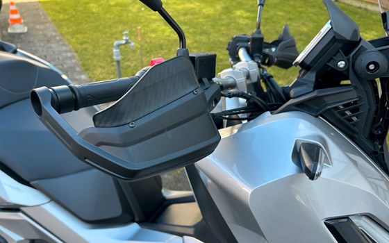 Gebrauchtmotorrad Honda ADV350 - Bild 3