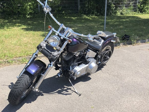 Gebrauchtmotorrad Harley-Davidson Softail Standard FXST
