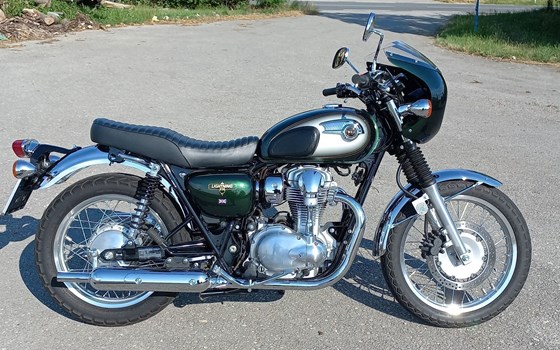 Gebrauchtmotorrad Kawasaki W800 - Bild 1