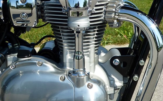 Gebrauchtmotorrad Kawasaki W800 - Bild 3 Gebrauchtmotorrad Kawasaki W800 - Bild 3