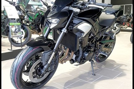 Kawasaki Z900
