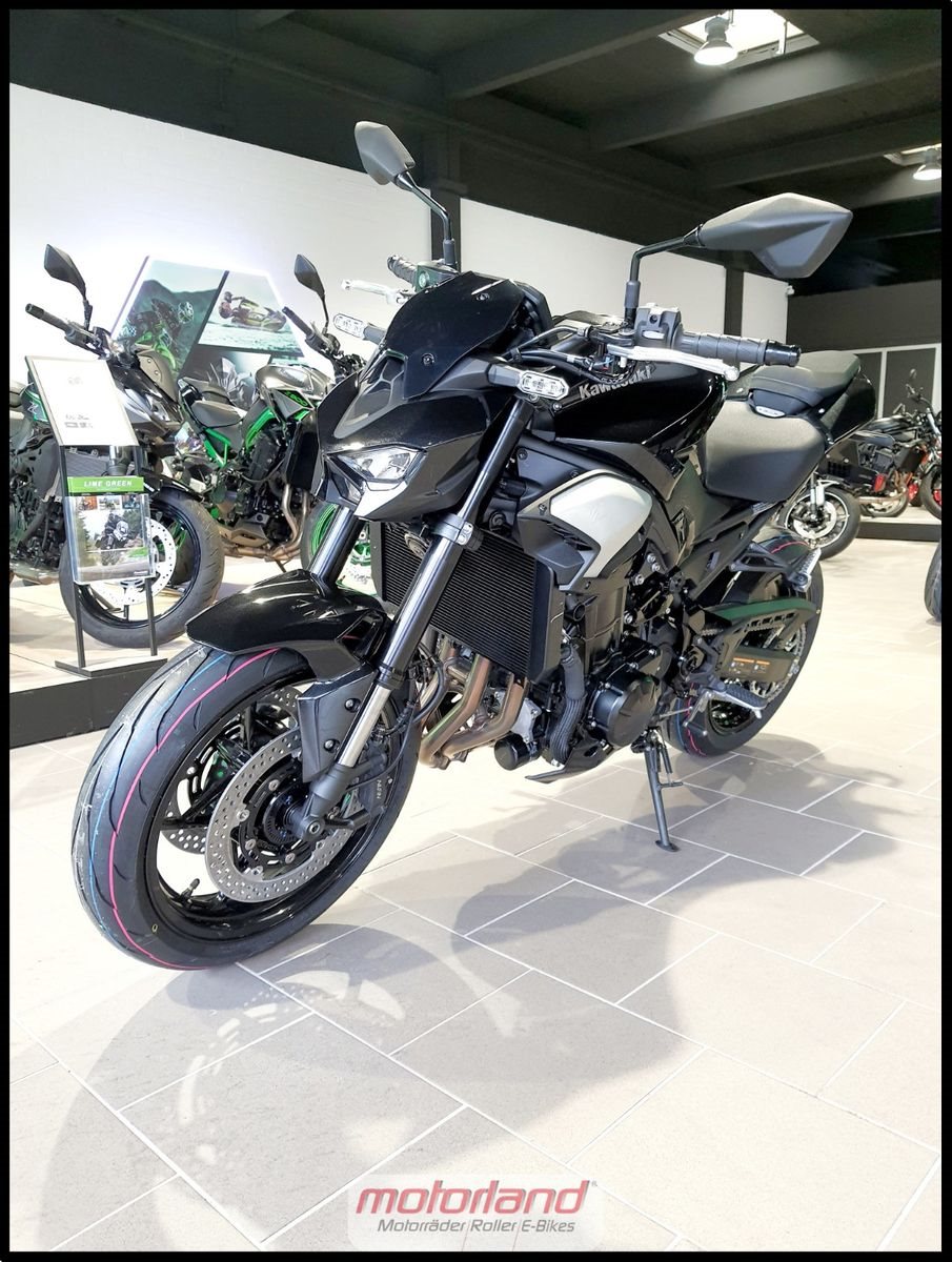 Kawasaki Z900