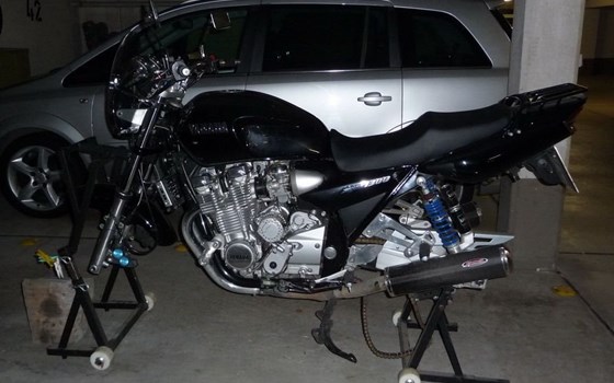 Gebrauchtmotorrad Yamaha XJR 1300 - Bild 8