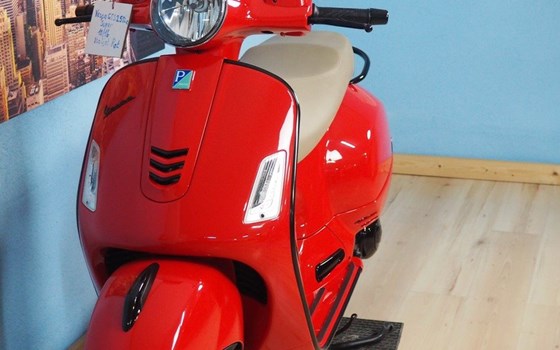 Gebrauchtmotorrad Vespa GTS 250 i.e. - Bild 12 Gebrauchtmotorrad Vespa GTS 250 i.e. - Bild 12