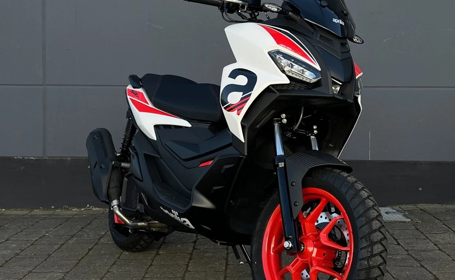 Angebot Aprilia SR GT Sport 125 Bild 2: Angebot Aprilia SR GT Sport 125