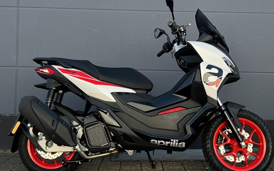 Neufahrzeug Aprilia SR GT Sport 125 - Bild 1