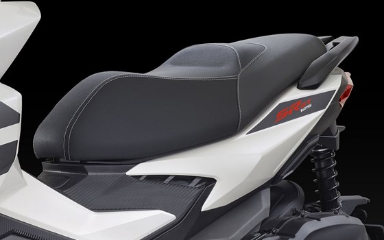 Neufahrzeug Aprilia SR GT 200 - Bild 4
