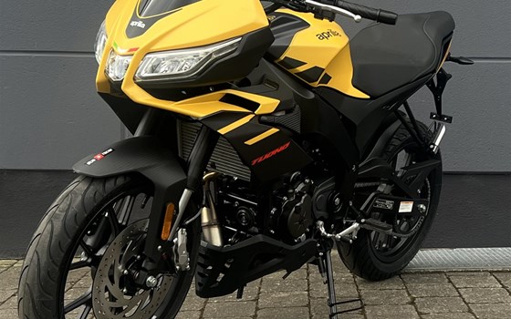 Neufahrzeug Aprilia Tuono 125 - Bild 4