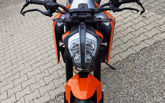 Gebrauchtmotorrad KTM 790 Duke - Bild 3 Gebrauchtmotorrad KTM 790 Duke - Bild 3