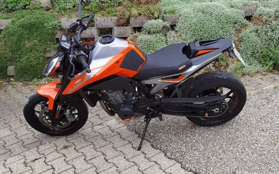 Gebrauchtmotorrad KTM 790 Duke - Bild 5 Gebrauchtmotorrad KTM 790 Duke - Bild 5