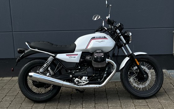 Neufahrzeug Moto Guzzi V7 Special - Bild 1
