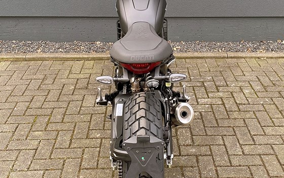 Neufahrzeug Ducati Scrambler Icon Dark - Bild 10