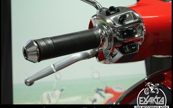 Neufahrzeug Vespa GTS 125 - Bild 15