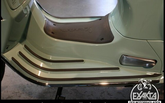 Neufahrzeug Vespa GTS 125 - Bild 11