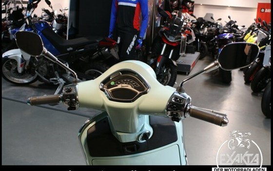 Neufahrzeug Vespa GTS 125 - Bild 18