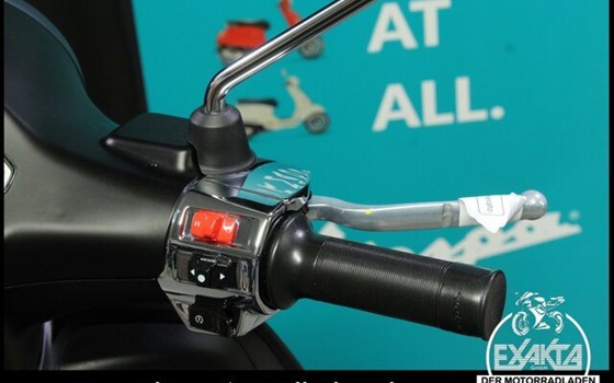 Neufahrzeug Vespa Primavera 125 Sport - Bild 18