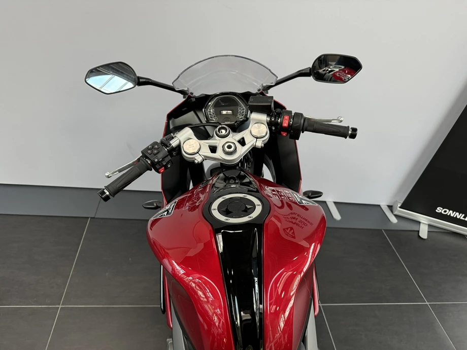 Angebot Triumph Daytona 660 Bild 7: Angebot Triumph Daytona 660