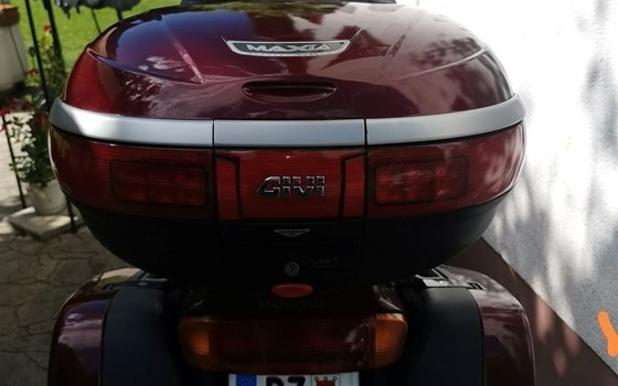 Gebrauchtmotorrad Honda ST 1100 Pan-European - Bild 11 Gebrauchtmotorrad Honda ST 1100 Pan-European - Bild 11