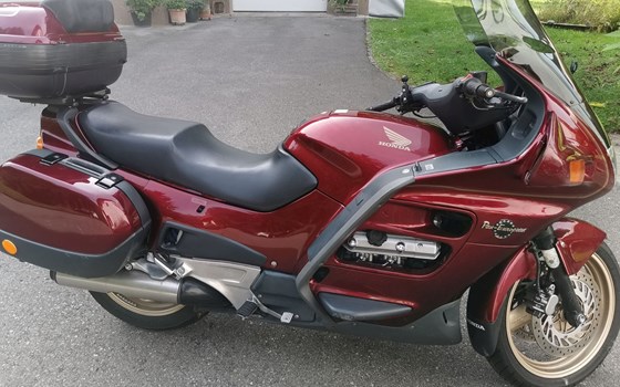 Gebrauchtmotorrad Honda ST 1100 Pan-European - Bild 3 Gebrauchtmotorrad Honda ST 1100 Pan-European - Bild 3