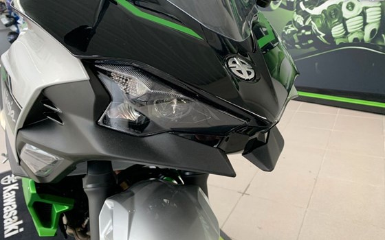 Neufahrzeug Kawasaki Ninja 7 Hybrid - Bild 5