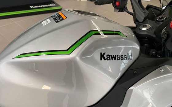 Neufahrzeug Kawasaki Ninja 7 Hybrid - Bild 9